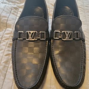 Louis-vuitton mens shoes